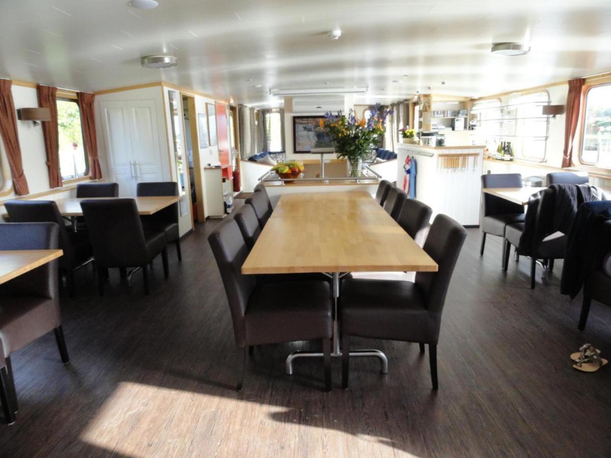 Hotelboat Iris חרונינגן מראה חיצוני תמונה