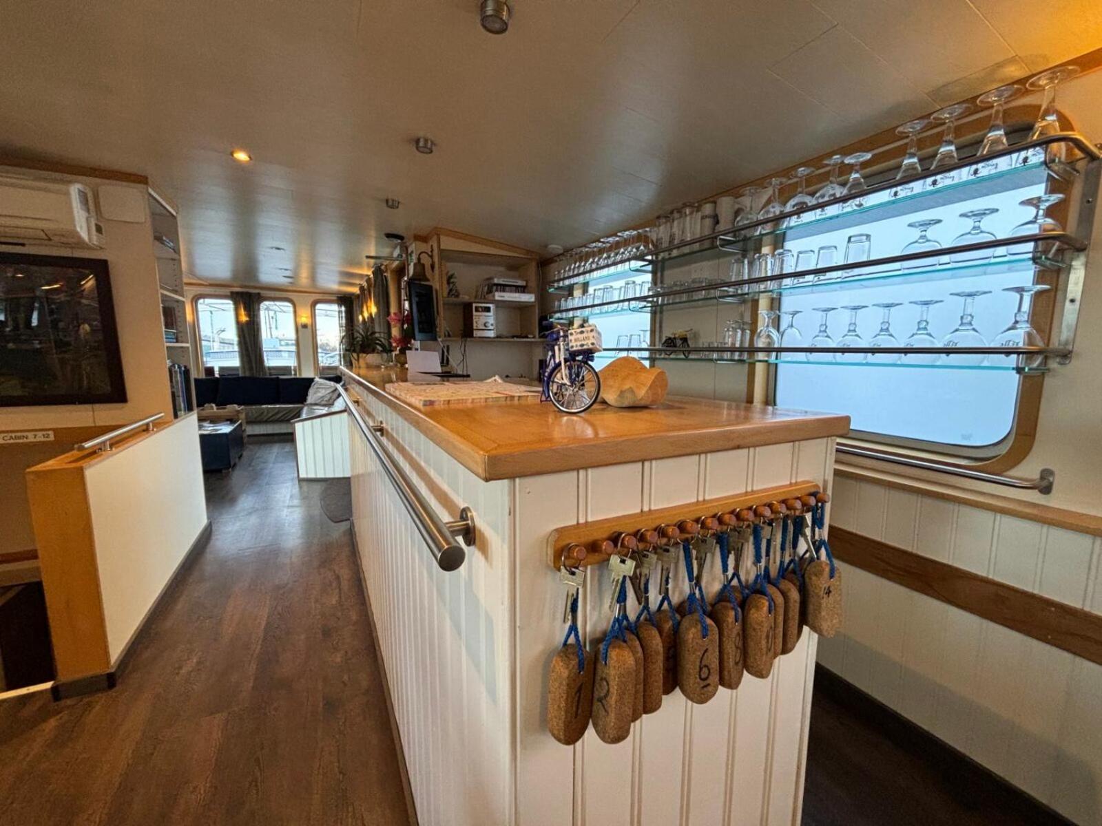 Hotelboat Iris חרונינגן מראה חיצוני תמונה
